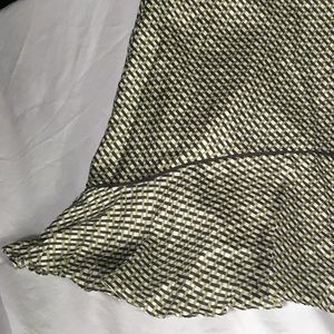 Banana Republic Silk patterned skirt